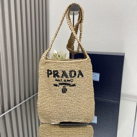 【Высочайшее качество】 Новая сумка Prada из рафии с косой ручкой!