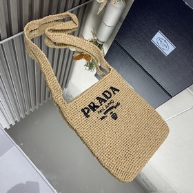 【Высочайшее качество】 Новая сумка Prada из рафии с косой ручкой! 