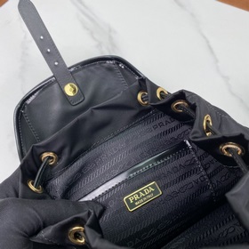 【Высококачественный оригинал】 Новый рюкзак 1BZ074 Этот рюкзак соч