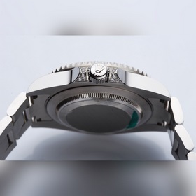 Ограниченная серия оригинальных моделей с бриллиантами на левой р