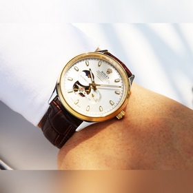 (Водонепроницаемость 5 градусов, можно плавать) Rolex, серия «Сол