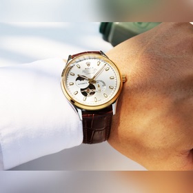 (Водонепроницаемость 5 градусов, можно плавать) Rolex, серия «Сол