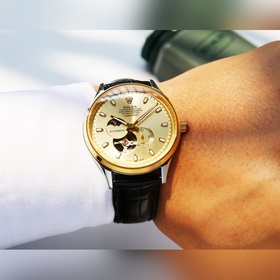 (Водонепроницаемость 5 градусов, можно плавать) Rolex, серия «Сол