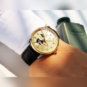 (Водонепроницаемость 5 градусов, можно плавать) Rolex, серия «Сол