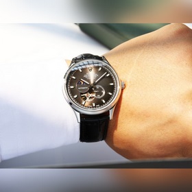 (Водонепроницаемость 5 градусов, можно плавать) Rolex, серия «Сол