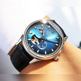 (Водонепроницаемость 5 градусов, можно плавать) Rolex, серия «Сол