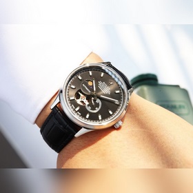 (Водонепроницаемость 5 градусов, можно плавать) Rolex, серия «Сол