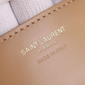 [Эксклюзивные фотографии] Высококачественная подделка 2024YSL5A7 