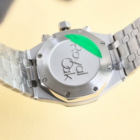 AP Audemars Piguet GV1 Royal Oak Series 26715BC.ZZ.1356BC.01. Раз