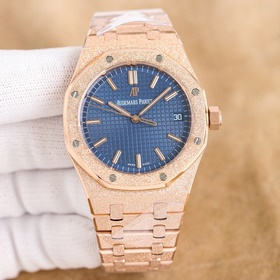 Audemars Piguet Royal Oak 15500V2 — впечатляющий дебют： удаление