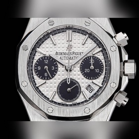 Популярная модель Audemars Piguet Royal Oak 26715BC.ZZ.1356BC.01.