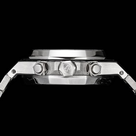 Популярная модель Audemars Piguet Royal Oak 26715BC.ZZ.1356BC.01.