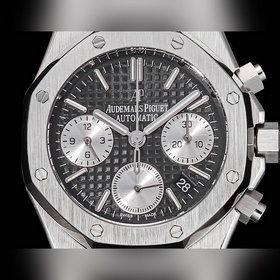 Популярная модель Audemars Piguet Royal Oak 26715BC.ZZ.1356BC.01.
