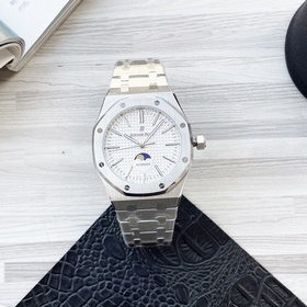 Audemars Piguet Royal Oak серия, стекло с покрытием, размер 45 мм