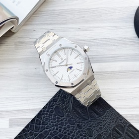 Audemars Piguet Royal Oak серия, стекло с покрытием, размер 45 мм