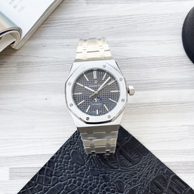 Audemars Piguet Royal Oak серия, стекло с покрытием, размер 45 мм