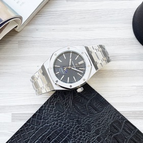 Audemars Piguet Royal Oak серия, стекло с покрытием, размер 45 мм