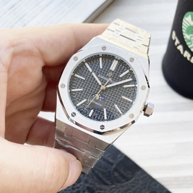 Audemars Piguet Royal Oak серия, стекло с покрытием, размер 45 мм