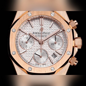Популярная модель Audemars Piguet Royal Oak 26715BC.ZZ.1356BC.01.