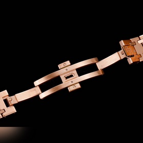 Популярная модель Audemars Piguet Royal Oak 26715BC.ZZ.1356BC.01.