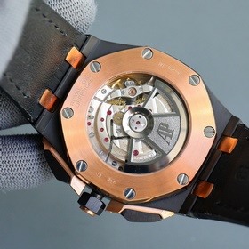 Новейшая модель Audemars Piguet, Audemars Piguet Royal Oak Offsho