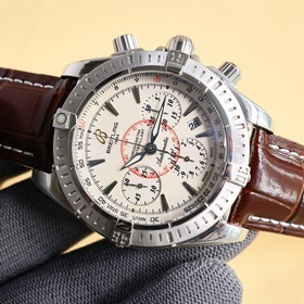Новинка： полностью обновленный часовой механизм Breitling Avenger