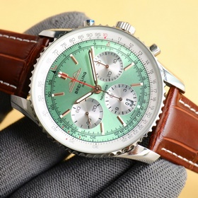 В честь 70-летия выпуска новой модели часов Navitimer, Breitling 