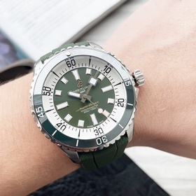 Оригинальная застежка. Серия Superocean от Breitling — это превос