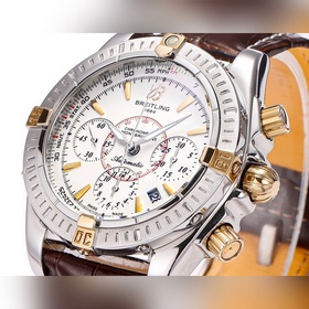 Новинка： полностью обновленный часовой механизм Breitling Avenger