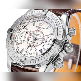 Новинка： полностью обновленный часовой механизм Breitling Avenger