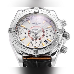 Новинка： полностью обновленный часовой механизм Breitling Avenger
