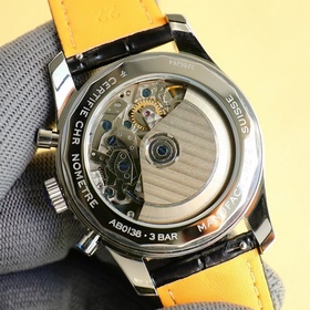 В честь 70-летия выпуска новой модели часов Navitimer, Breitling 