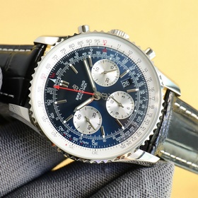 В честь 70-летия выпуска новой модели часов Navitimer, Breitling 