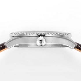 Legendary Aviation Series от Breitling — классическая модель с ла