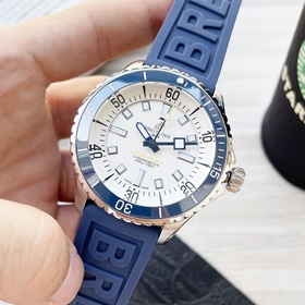 Серия Breitling Superocean – превосходная эстетика и внушительный