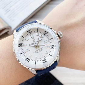 Серия Breitling Superocean – превосходная эстетика и внушительный