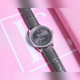 Модель автоматического хронографа Breitling для женщин. Новая мод