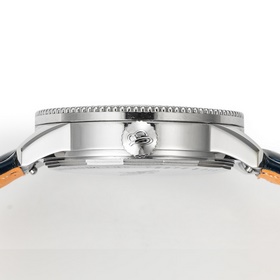 Модель автоматического хронографа Breitling для женщин. Новая мод