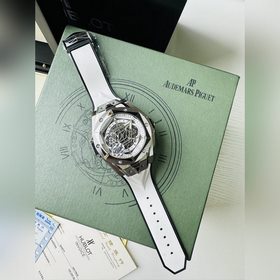 HBF FACTORY HUBLOT Новые часы Big Bang Sang Bleu II Tattoo Вновь 