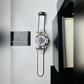 HBF FACTORY HUBLOT Новые часы Big Bang Sang Bleu II Tattoo Вновь 