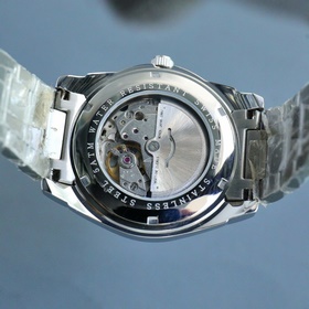 Мужчины ценят трехстрелочные часы 【Новинка】： IWC Лучший дизайн Э