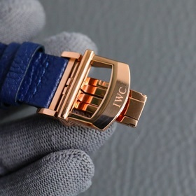 Высочайший уровень эстетики Самая яркая звезда IWC, вечность в од