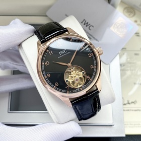 Новые часы IWC с двумя стрелками, синхронизация с официальным сай
