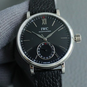 IWC впервые представляет серию Portofino IW359201 с указателем да