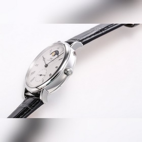 Высочайший уровень эстетики Самая яркая звезда IWC, эксперт в обл