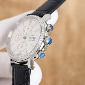 Три функции в одном часовом механизме TW [Хронограф IWC Portofino