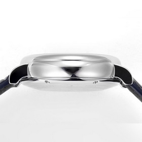 Часы IWC Portofino Chronograph Размеры часов： 42 мм x 13,5 мм. Ид