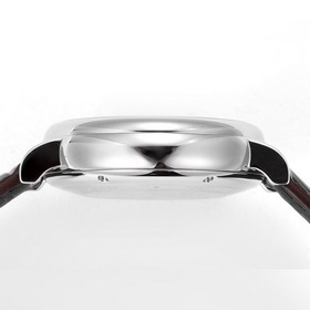 Часы IWC Portofino Chronograph Размеры часов： 42 мм x 13,5 мм. Ид