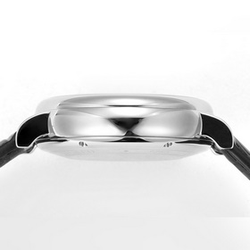 Часы IWC Portofino Chronograph Размеры часов： 42 мм x 13,5 мм. Ид