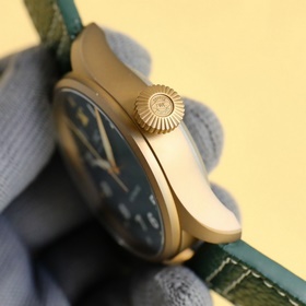 IWC International Watch Company, серия «Великий летчик» (Big Pilo